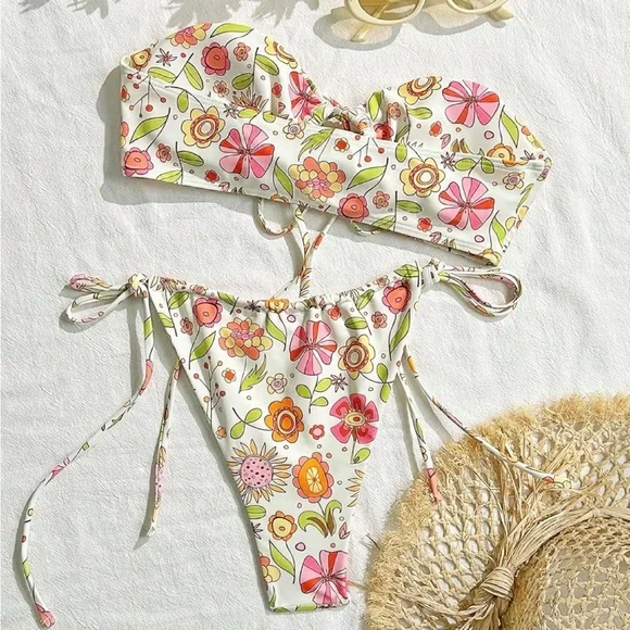 Brand New Floral Strapless (Bandeau) Bikini - SZ L - Picture 2 of 4